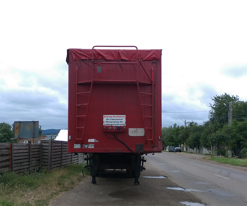 SEMIREMORCĂ WALKING FLOOR DOLL